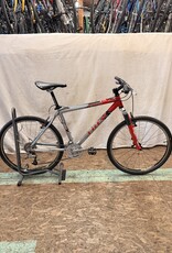 18"  Trek 4900 (304T) C4U