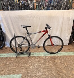 18"  Trek 4900 (304T) C4U 18"  Trek 4900 (304T) C4U