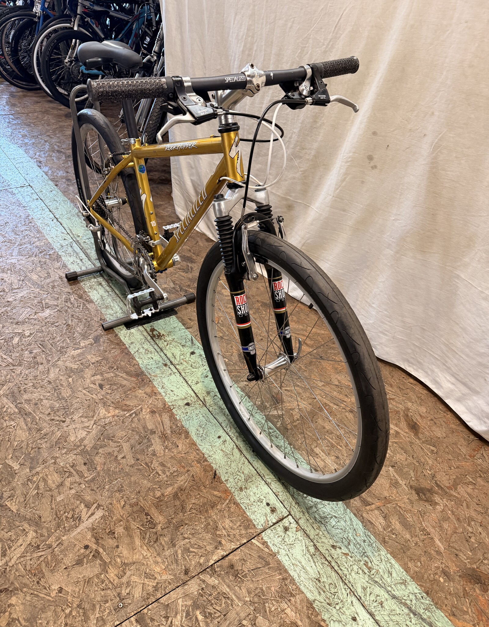 15" Specialized Rockhopper (2653) C4U