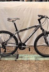 16in Trek 3500 (545F) C4U