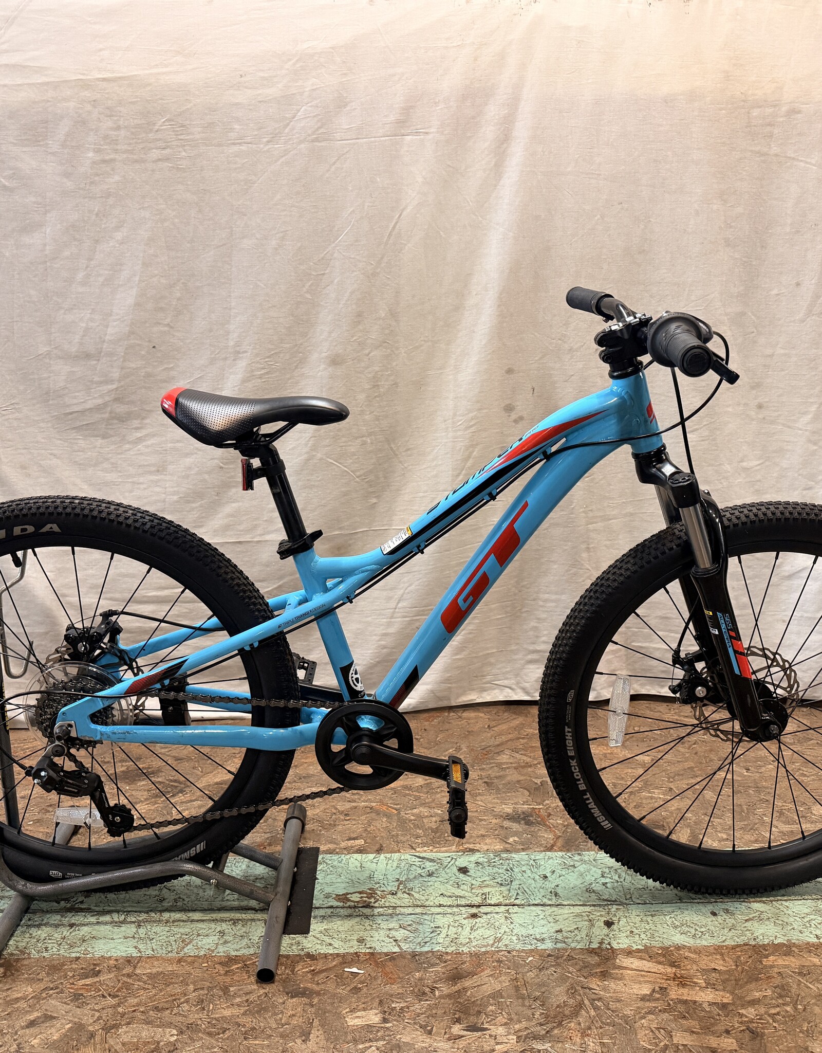 GT 24" 30cm GT Stomper Pro (8141) B1U