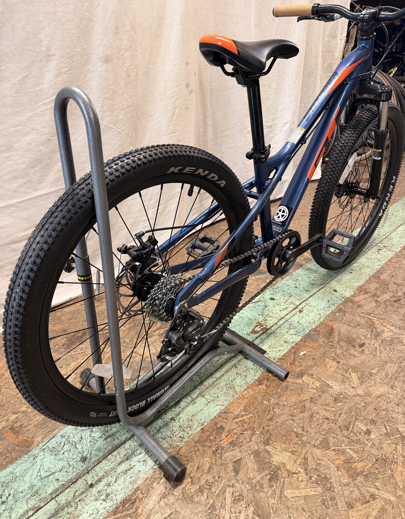 GT 24" Kids GT Stomper (3349) B1U