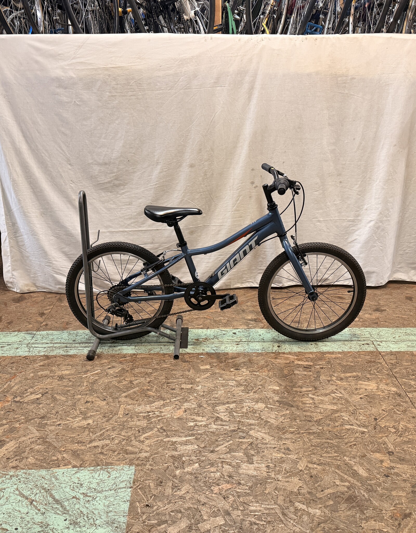 20" Giant XTC Jr (4062) B1U