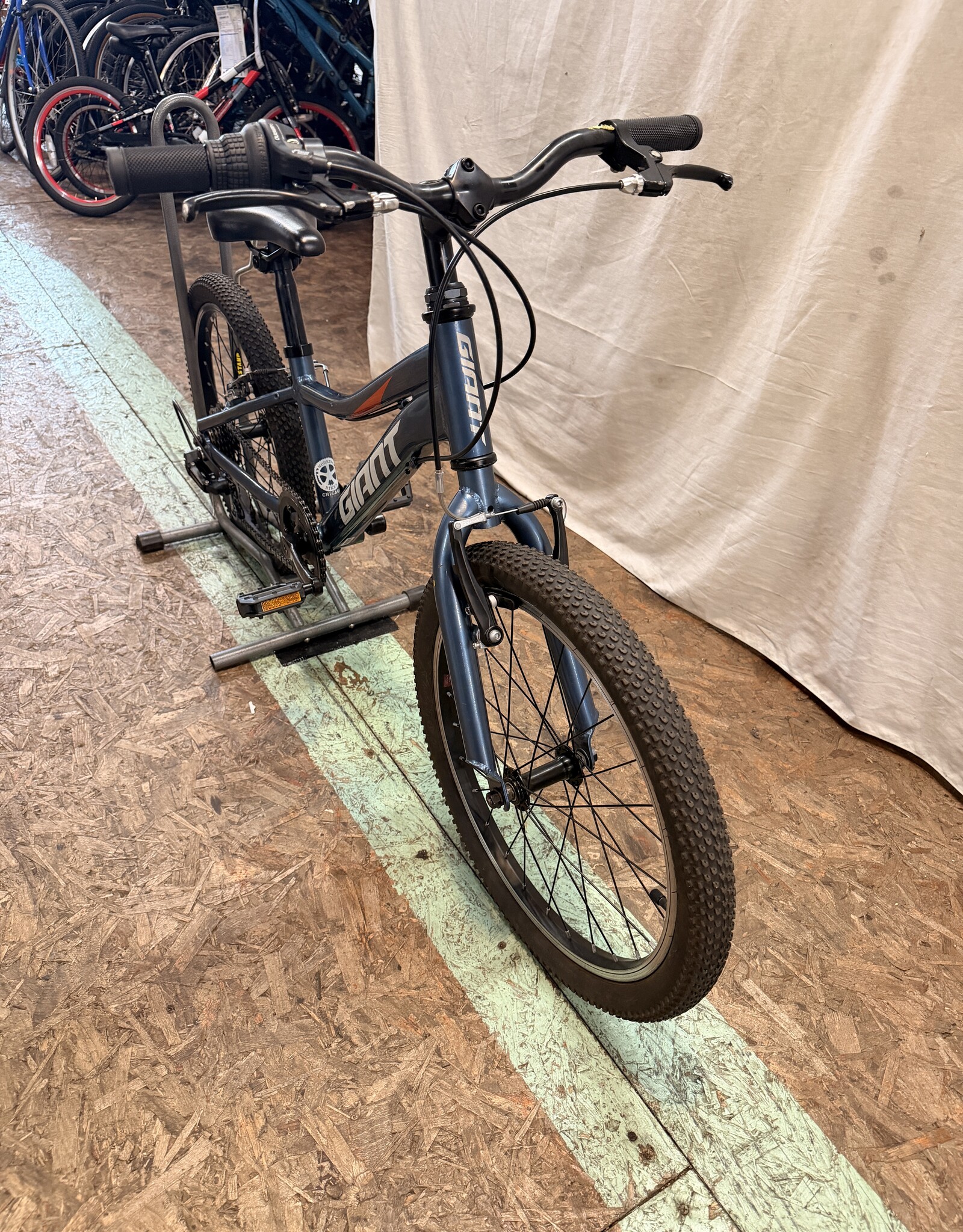 20" Giant XTC Jr (4062) B1U