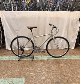 17" Trek 700 (3085) H1U