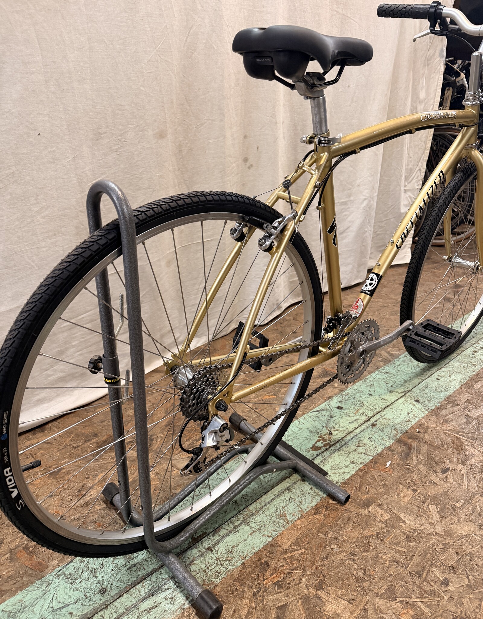 20" Specialized Crossroads (2864) H1U