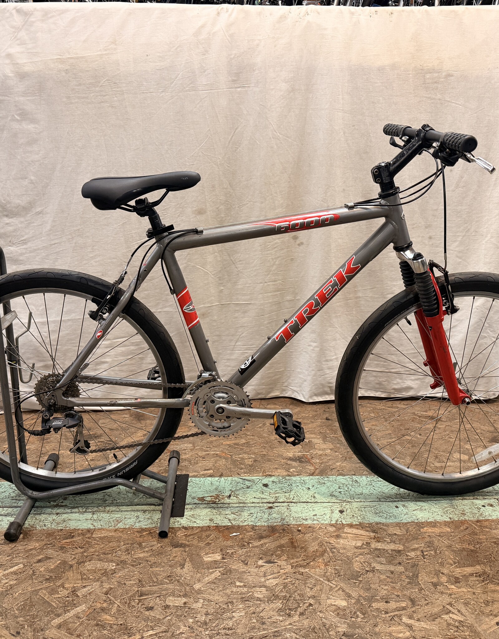 19.5in Trek 6000 (7825) H1L