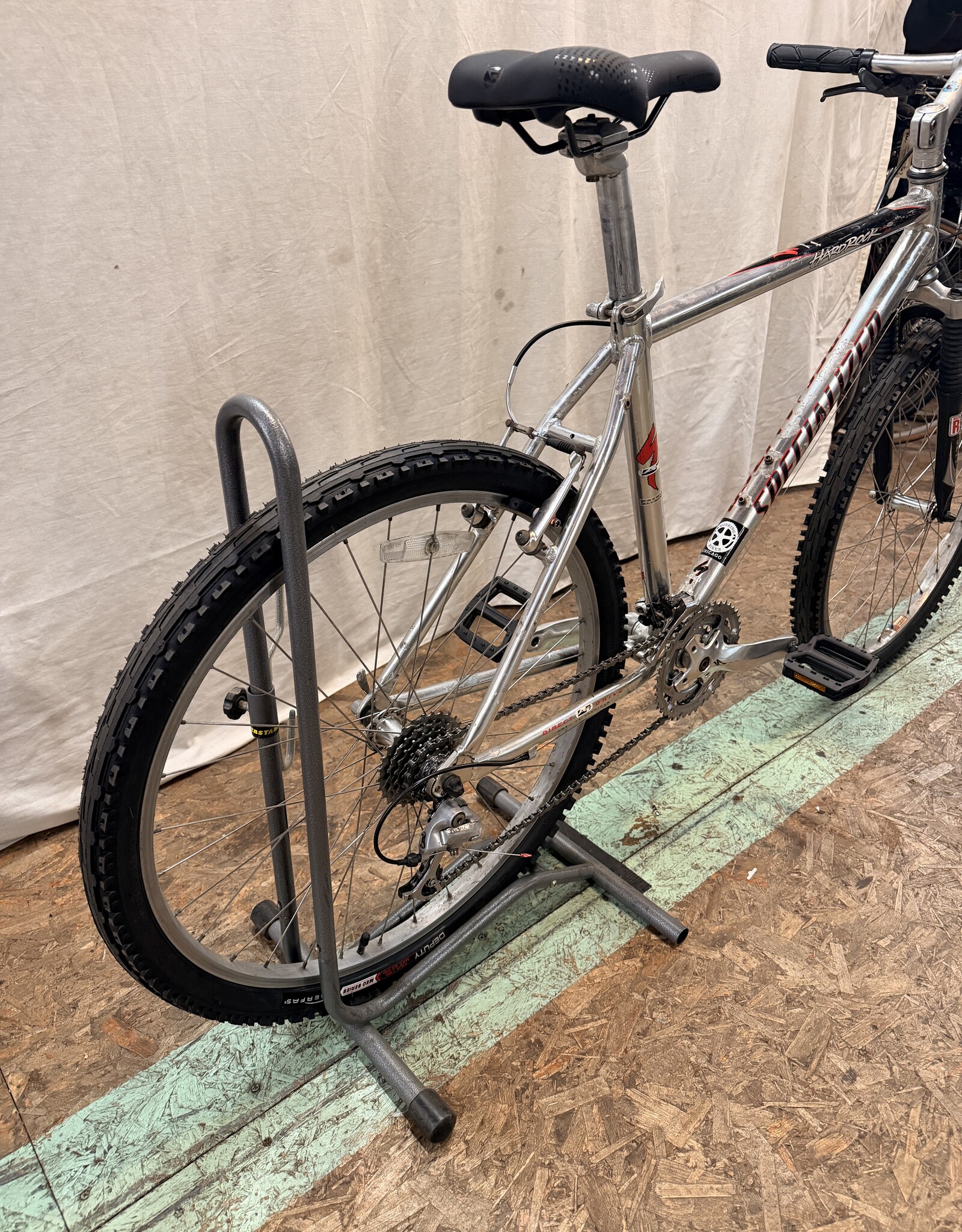 19in Specialized Hardrock (0908) H1L