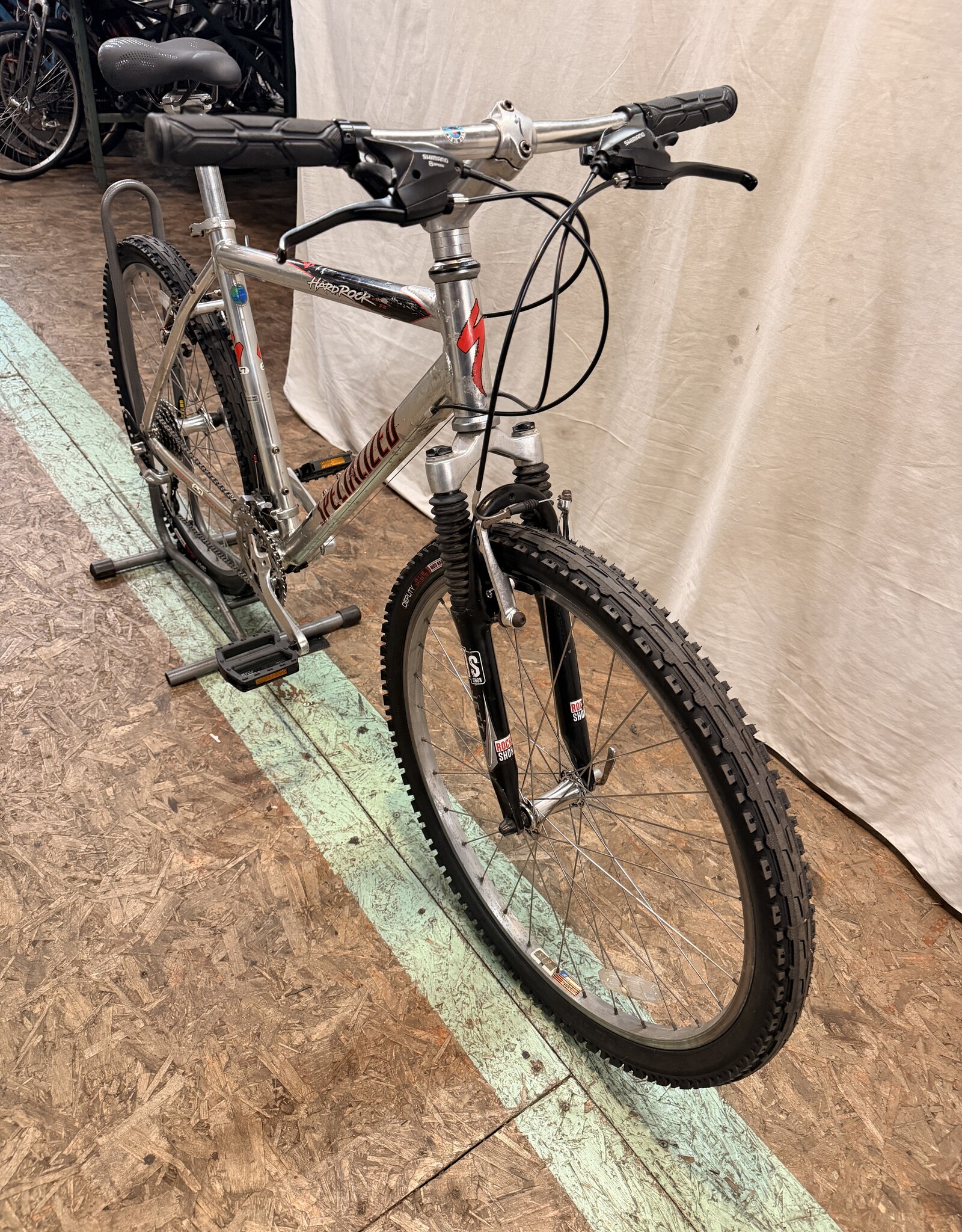 19" Specialized Hardrock (0908) H1L