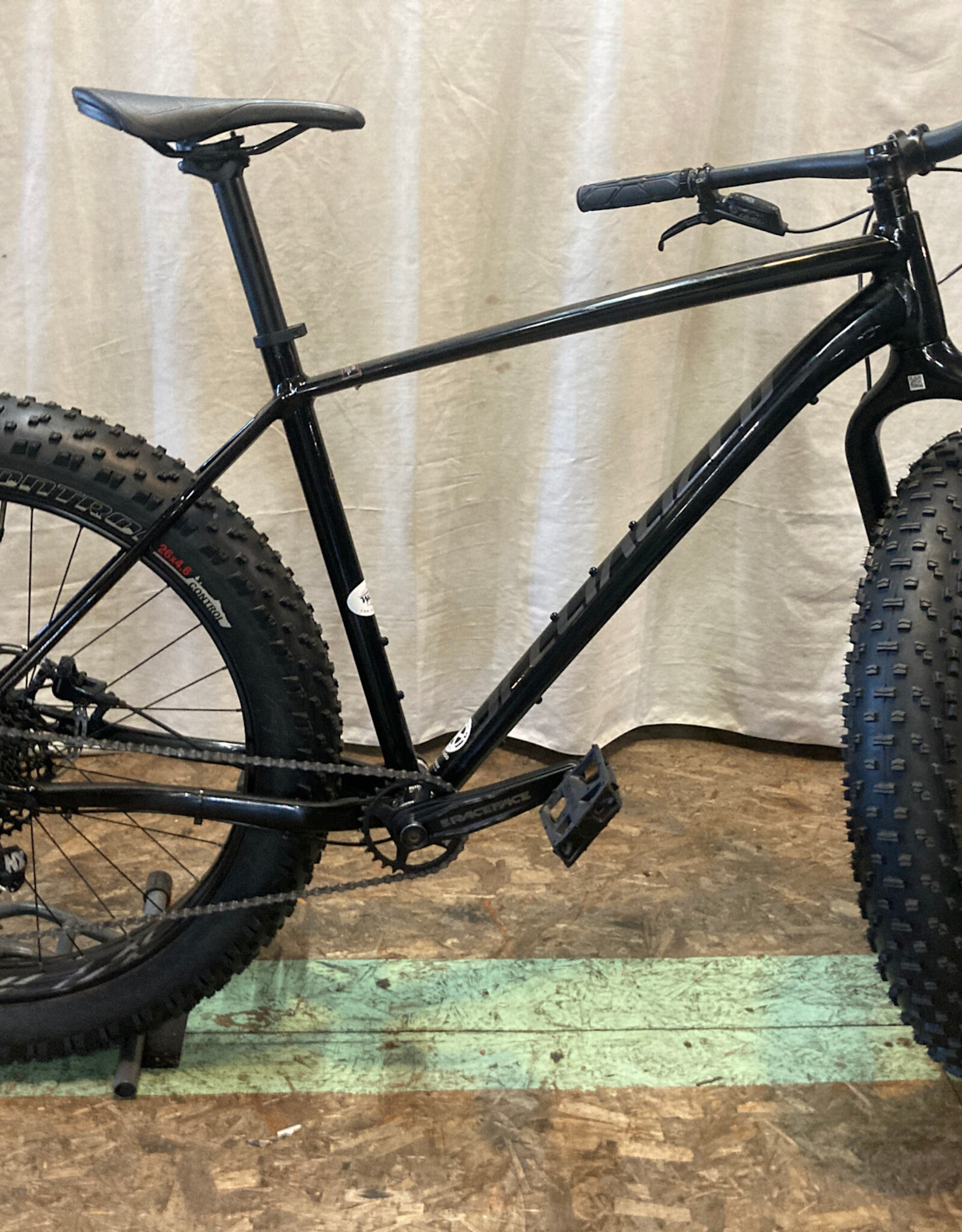 20.5" Specialized Fatboy (943N)
