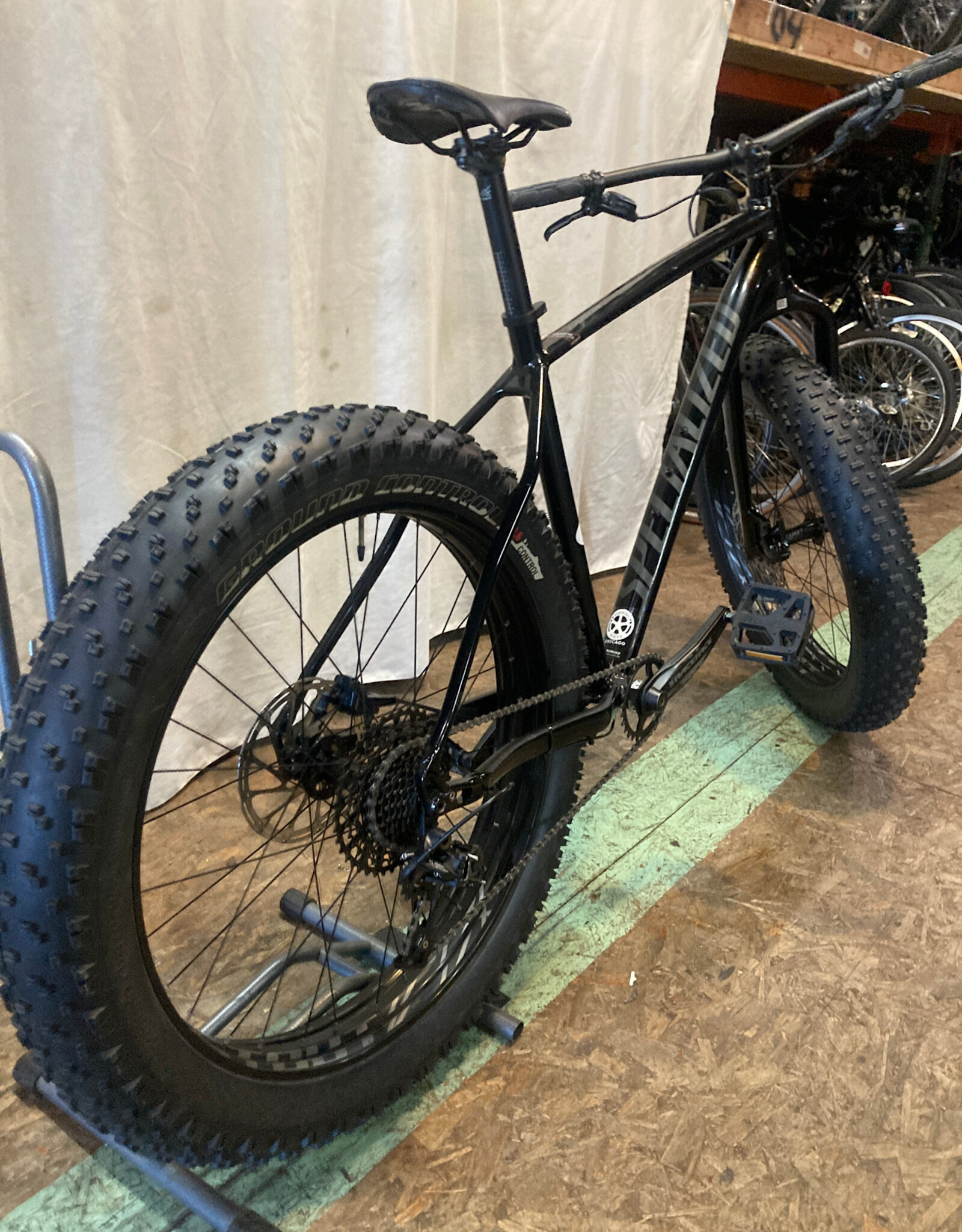 20.5" Specialized Fatboy (943N)
