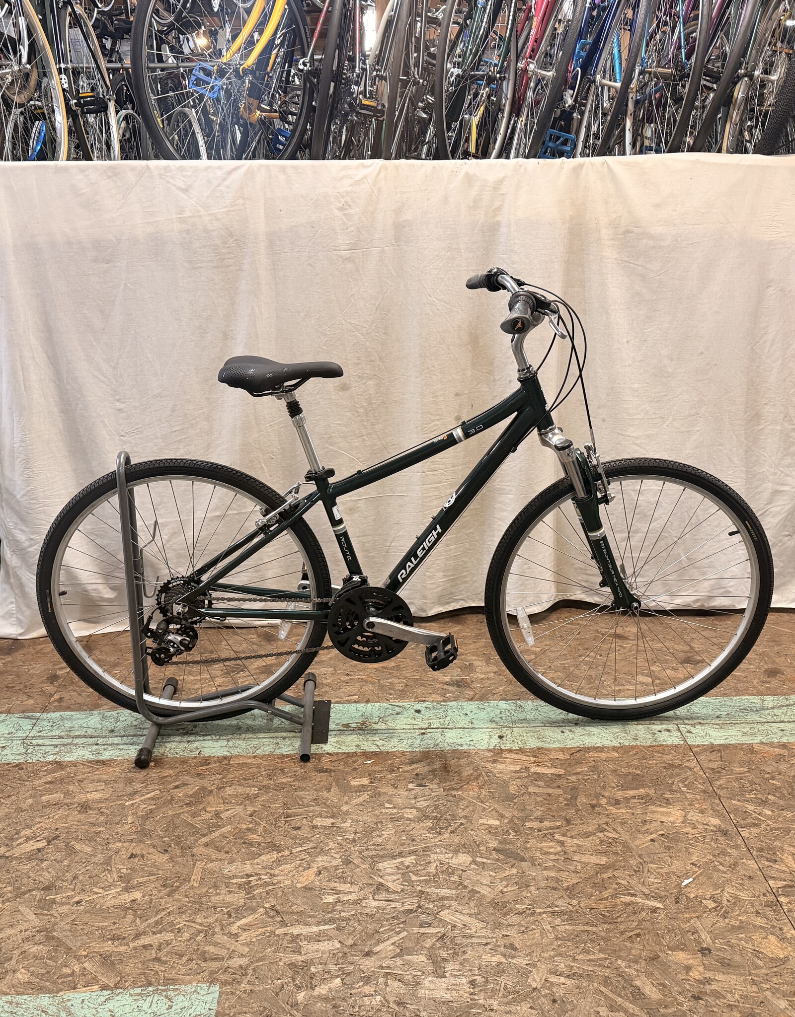 Raleigh 17" Raleigh Route (2957) H2L
