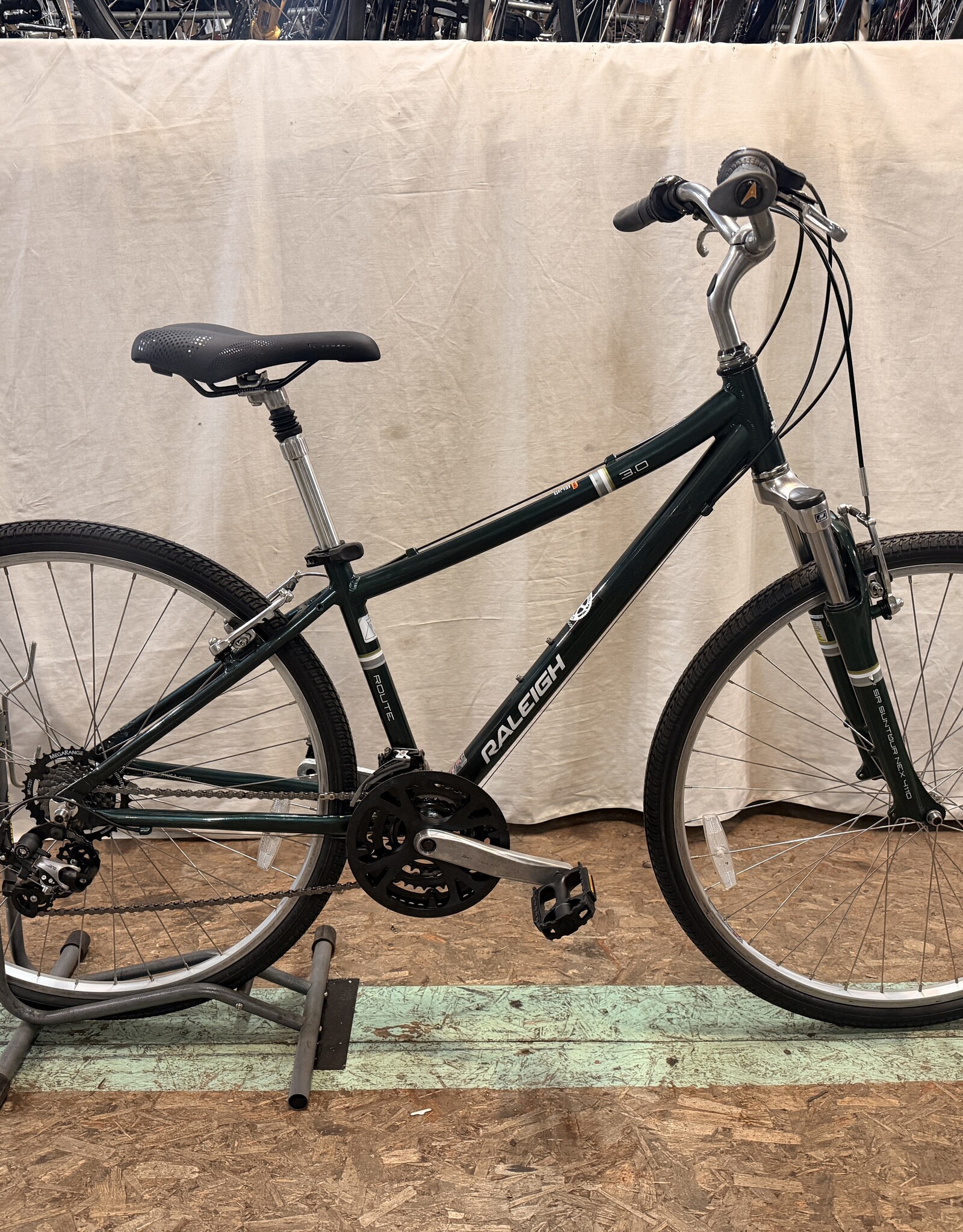 Raleigh 17" Raleigh Route (2957) H2L