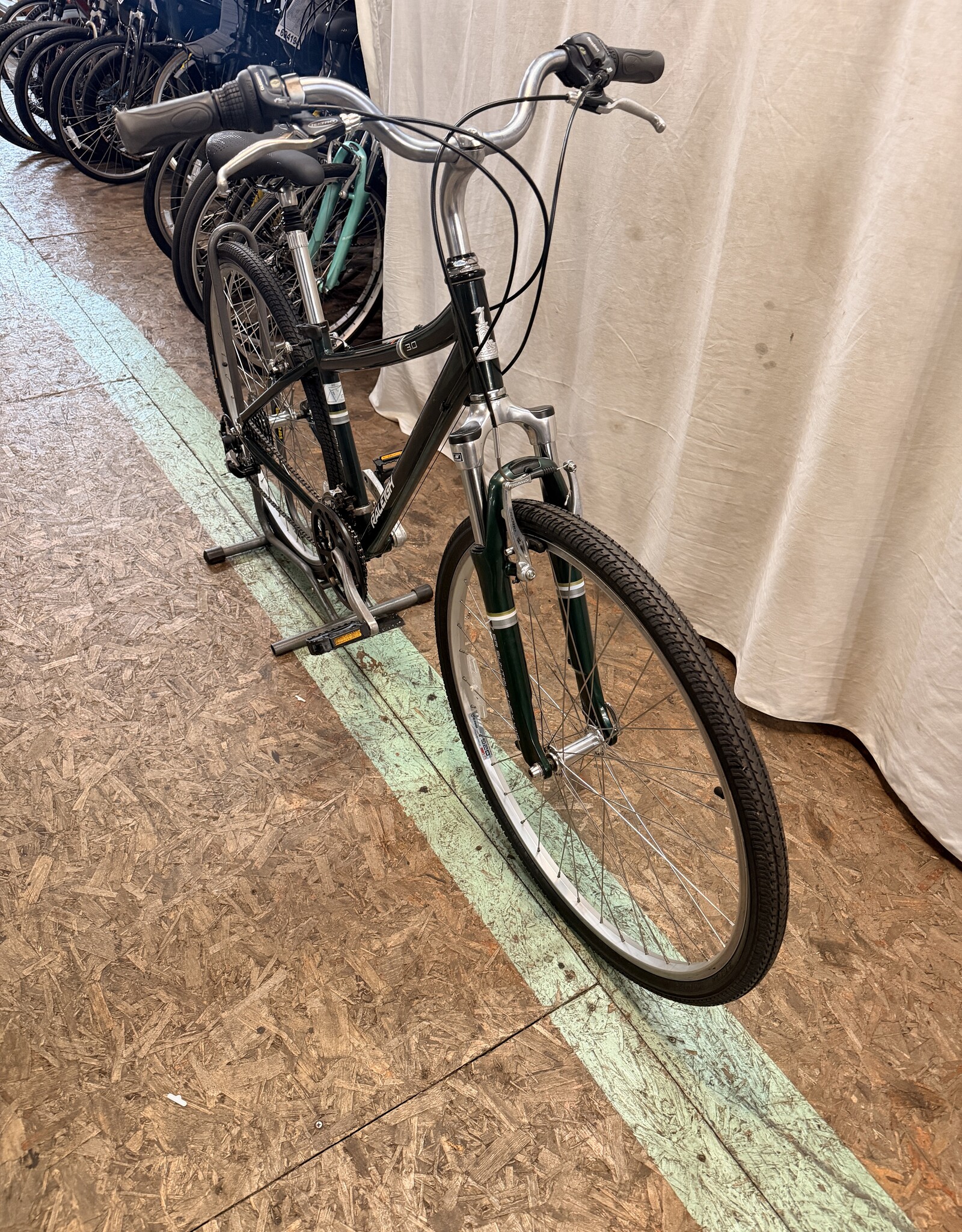 Raleigh 17" Raleigh Route (2957) H2L