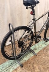 18.5" Specialized Expedition (4152) H2L