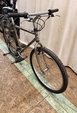 19.5" Trek Mt. Track XL (3838) H1U