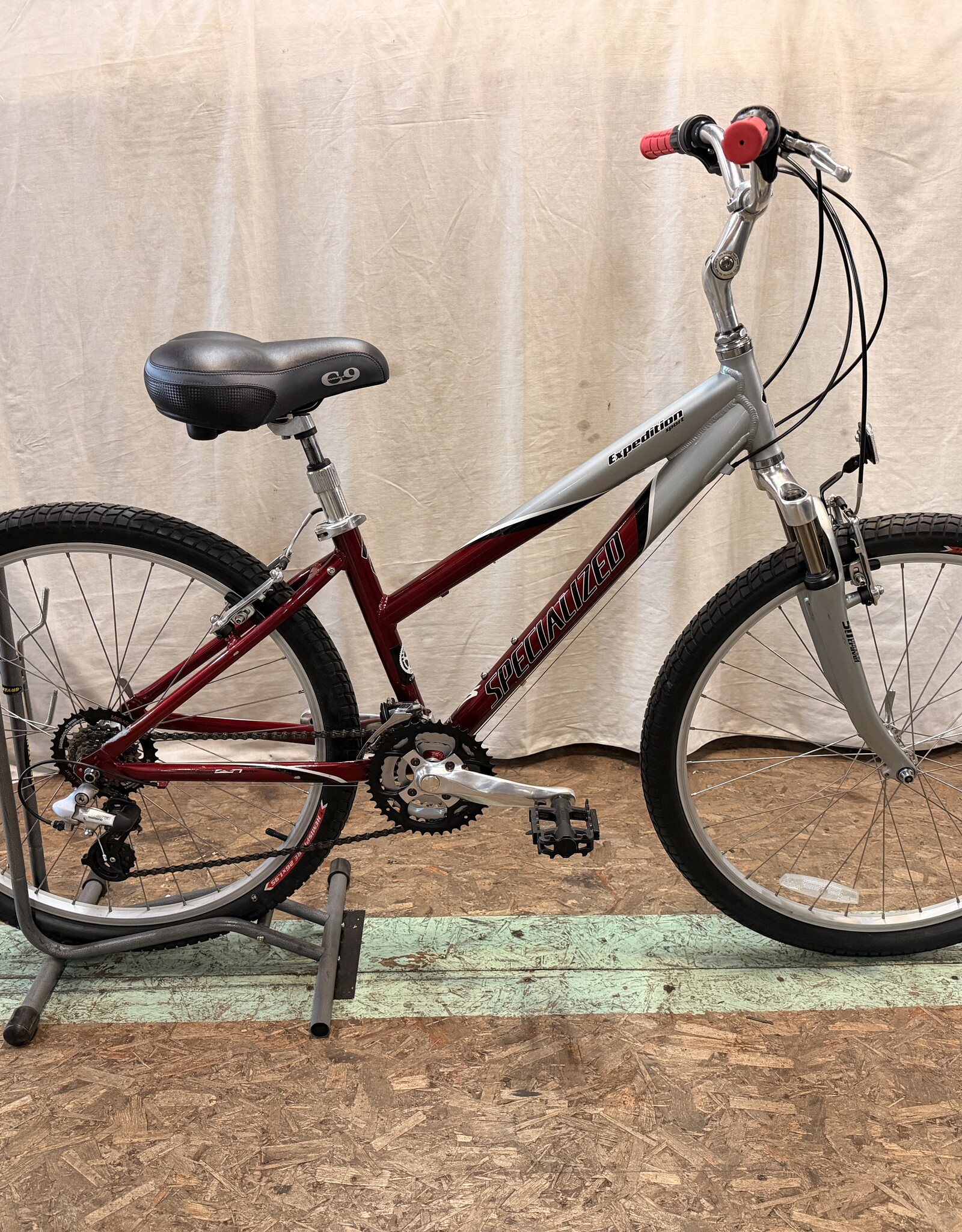 14" Specialized Expedition Sport (4761) H2U