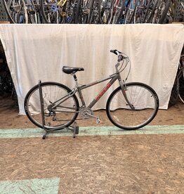 15" Trek 7500 (8055) H2U