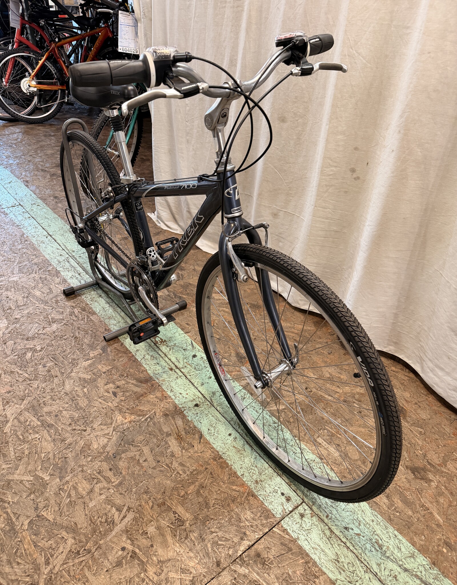 15" Trek 7100 Multitrack (2509) H2U