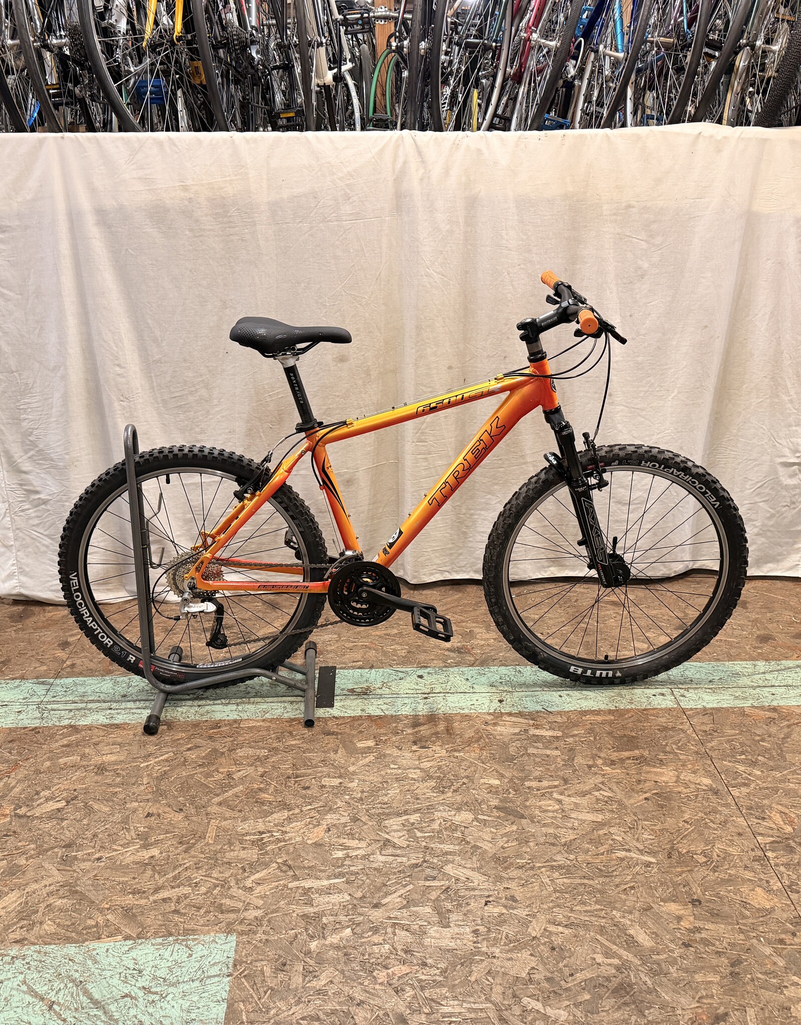 17.5" Trek 6500 (358A) H3U