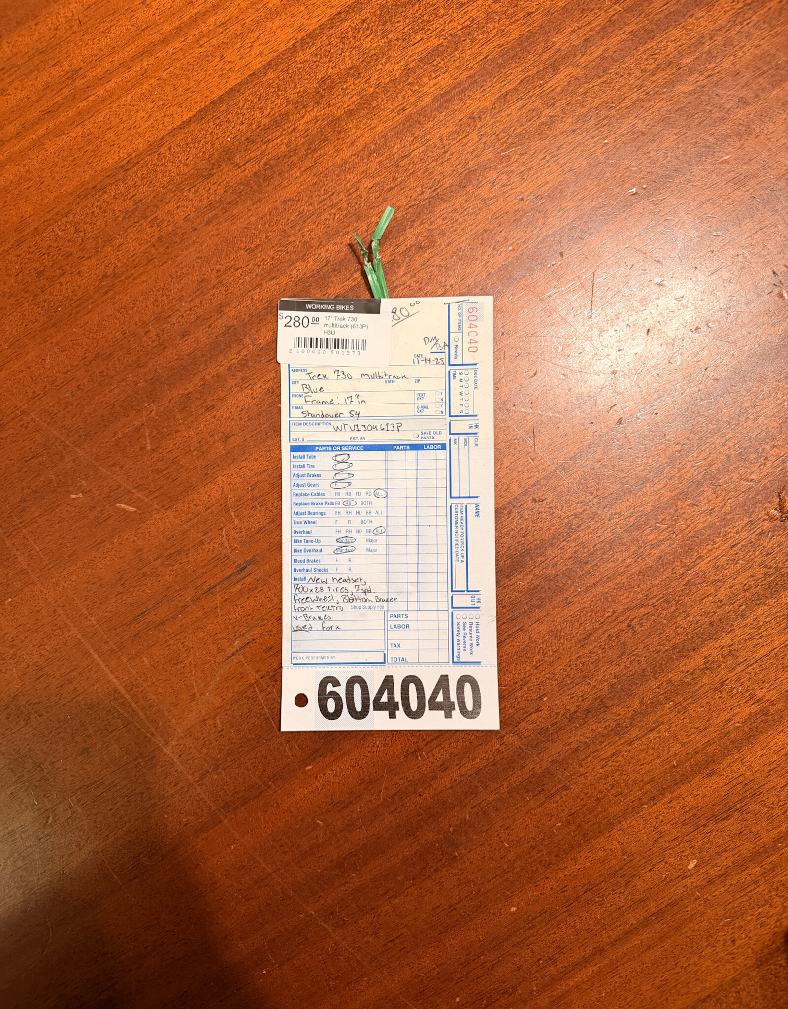 17" Trek 730 multitrack (613P) H3U