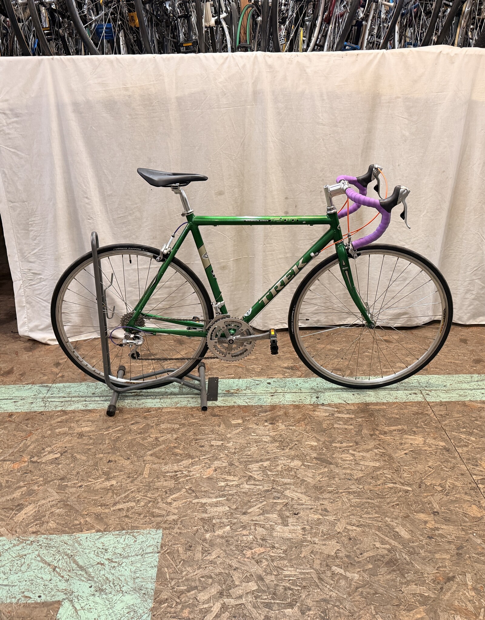 56cm Trek 1200 (860B) C2U