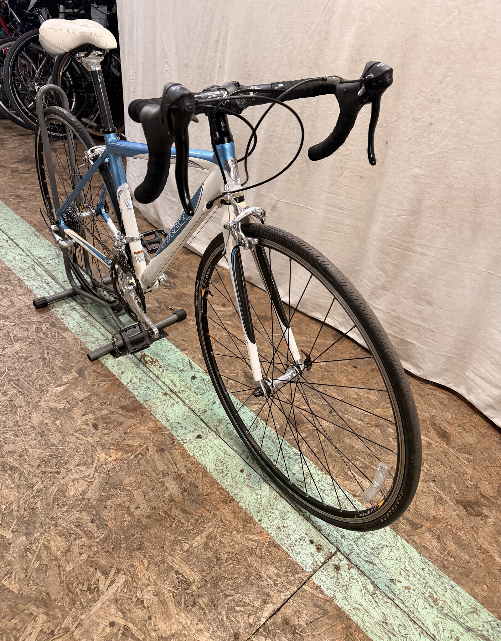 43cm Trek 1.2 WSD (410C) C2U