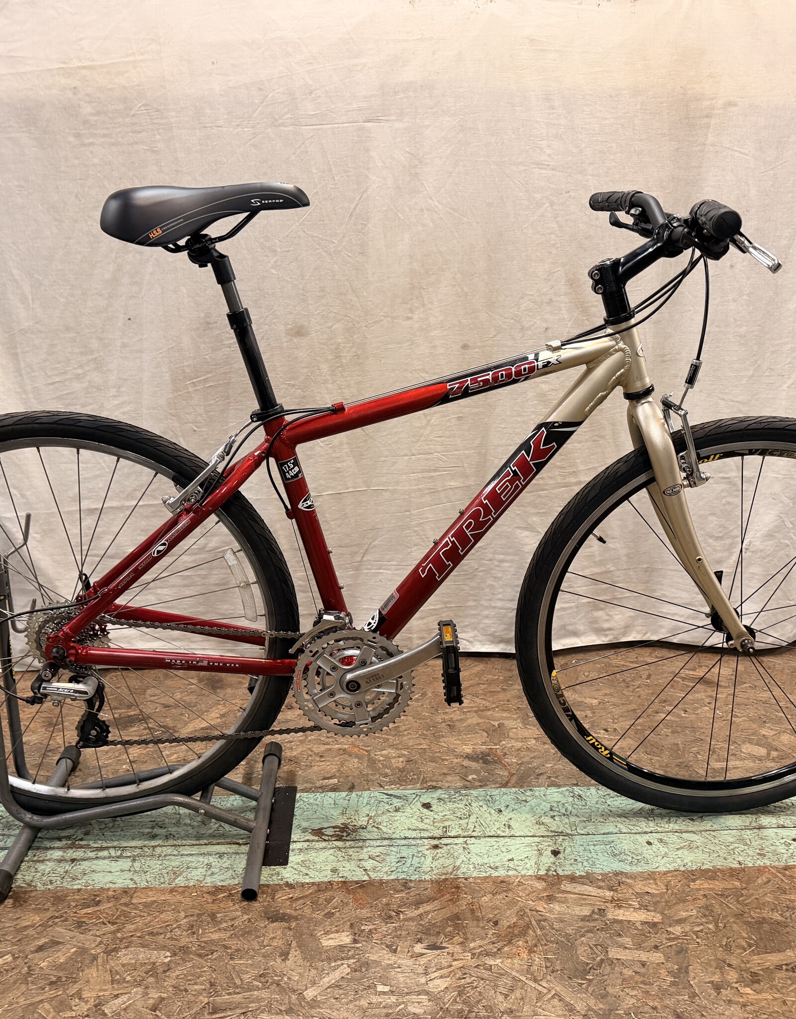 17.5" Trek 7500 FX (601T) H3U