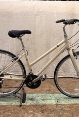 17.5"  Trek Allant Step-Through (041G) H3U