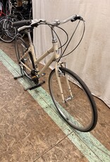 17.5"  Trek Allant Step-Through (041G) H3U