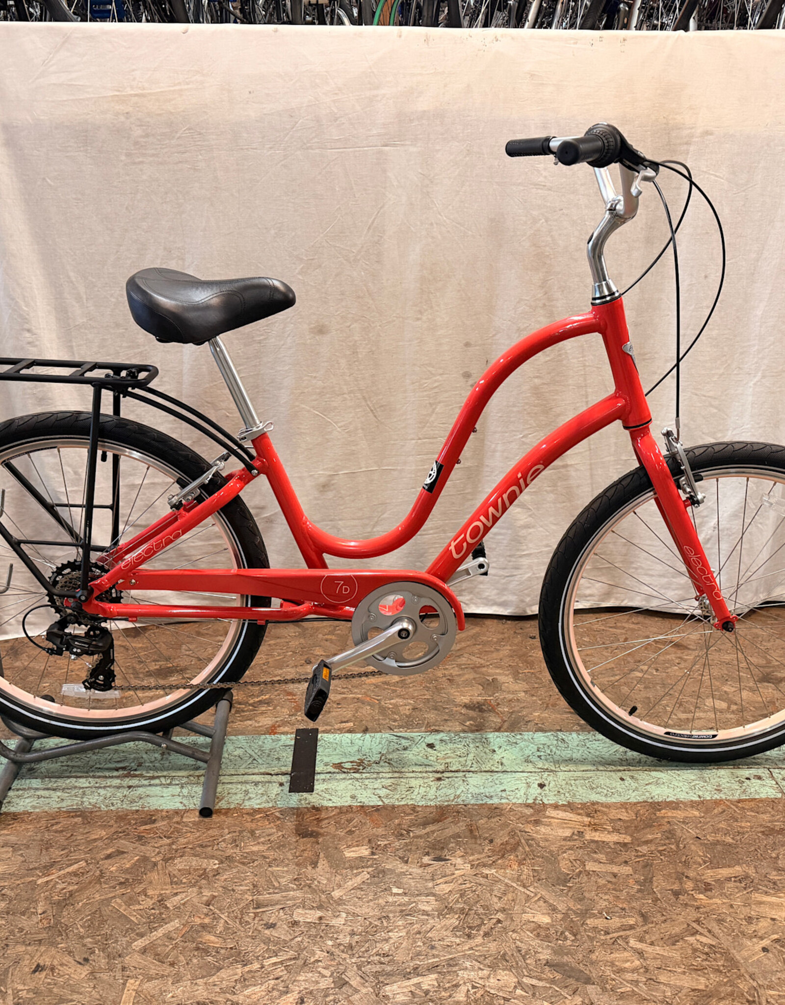 Electra 17" Electra Townie (619S) H3L