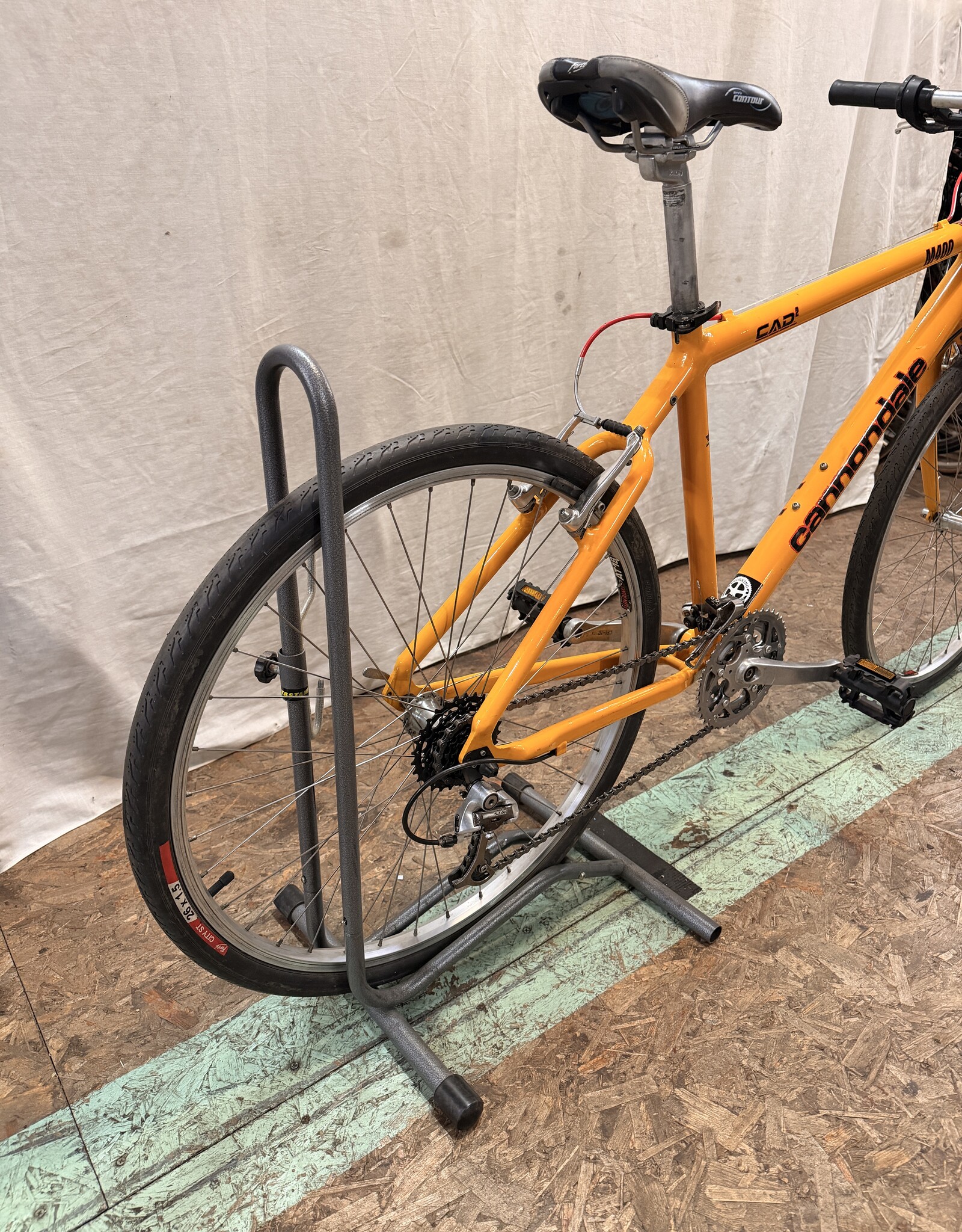 Cannondale 18" Cannondale M400 (2018)