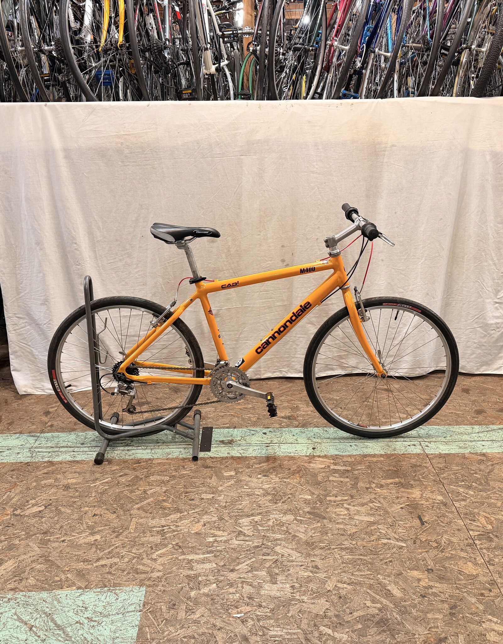 Cannondale 18" Cannondale M400 (2018)