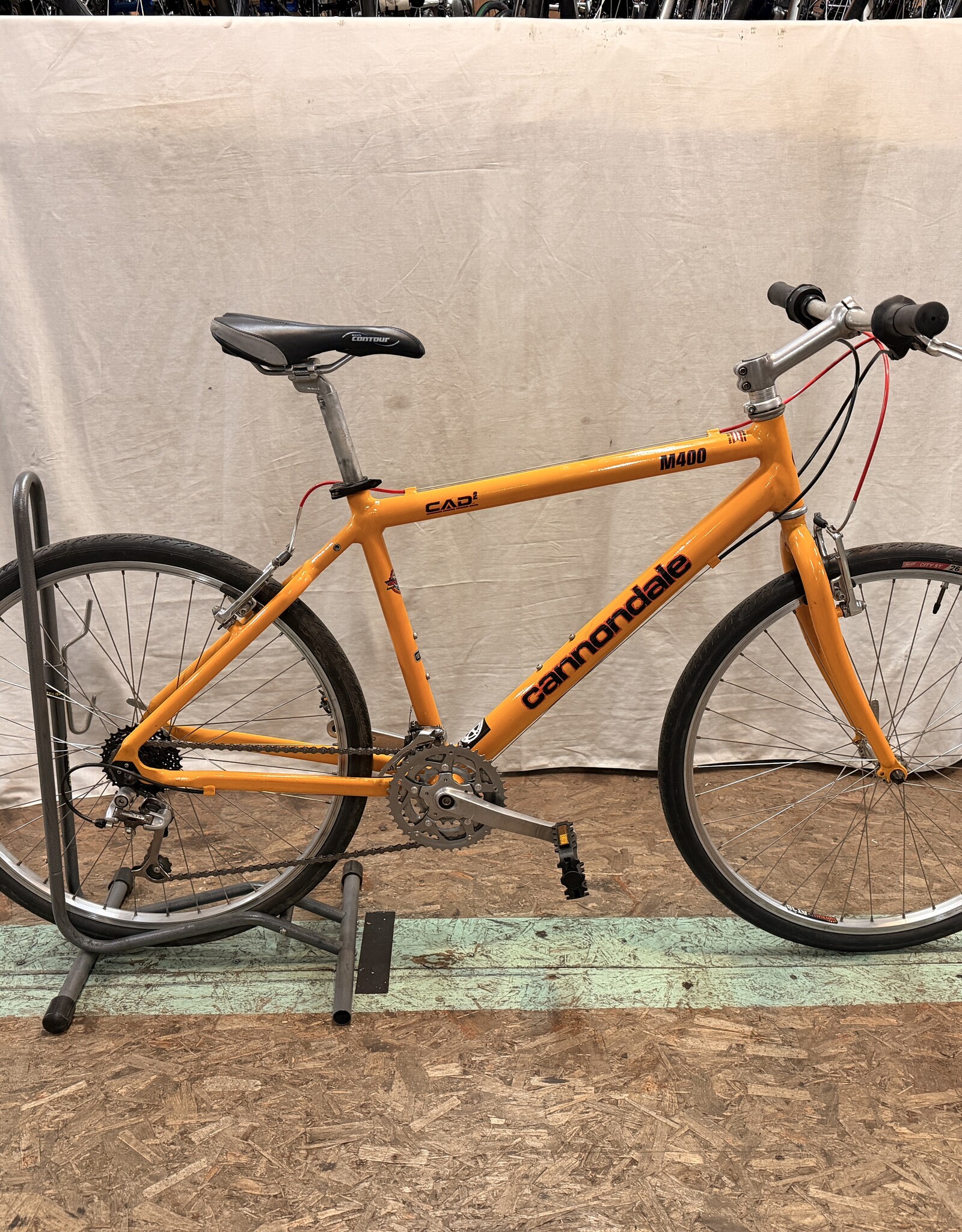 Cannondale 18" Cannondale M400 (2018)