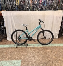 16" Trek Skye (346G) (H3U)