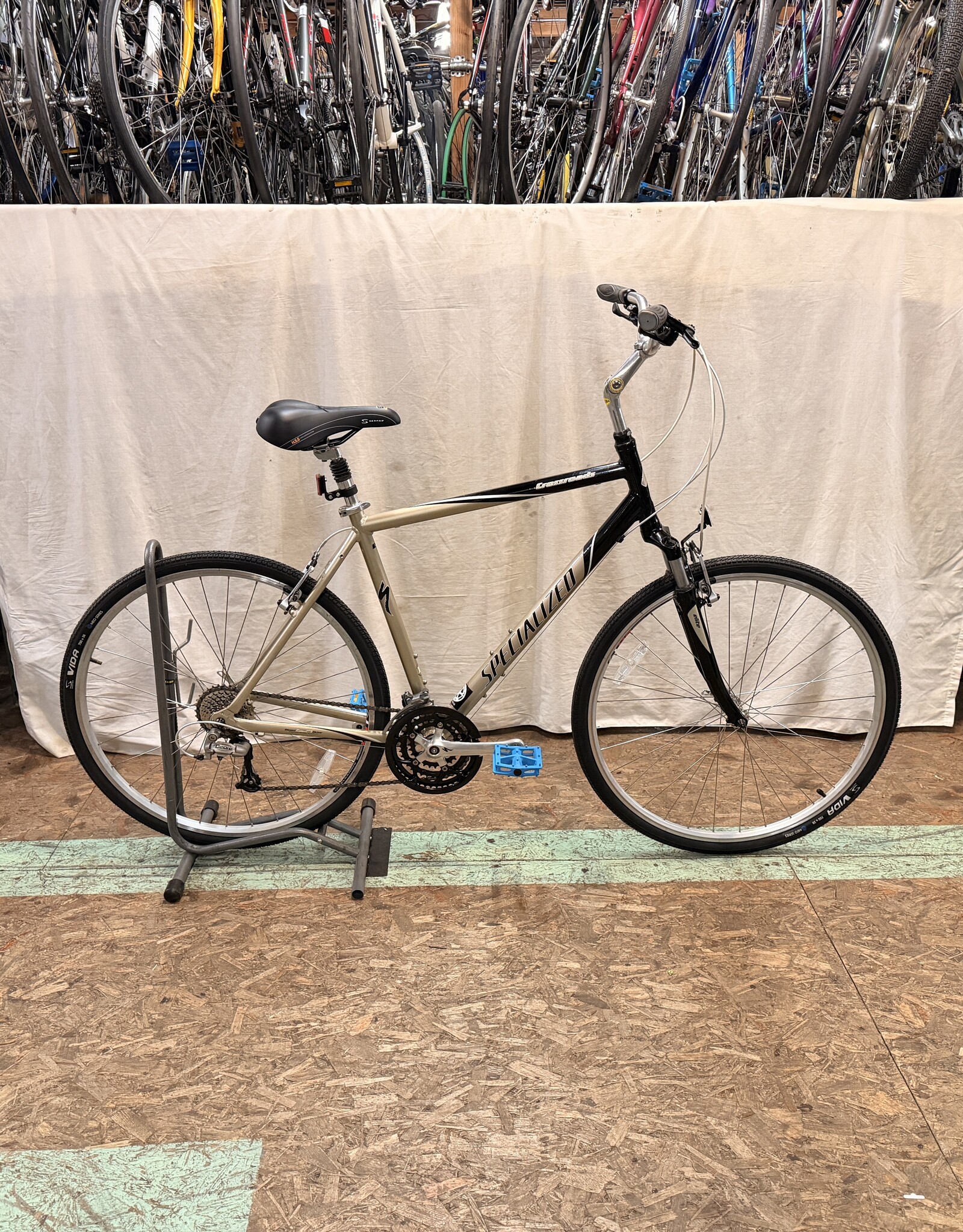 21.5"  Specialized Crossroads (0016) H3L