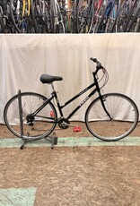 17" Trek Multitrack 700 (4247) H4U