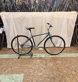 17" Trek 720 Multitrack (644P) H4U