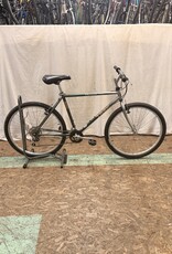 18" Trek mountain track (0261) H4U