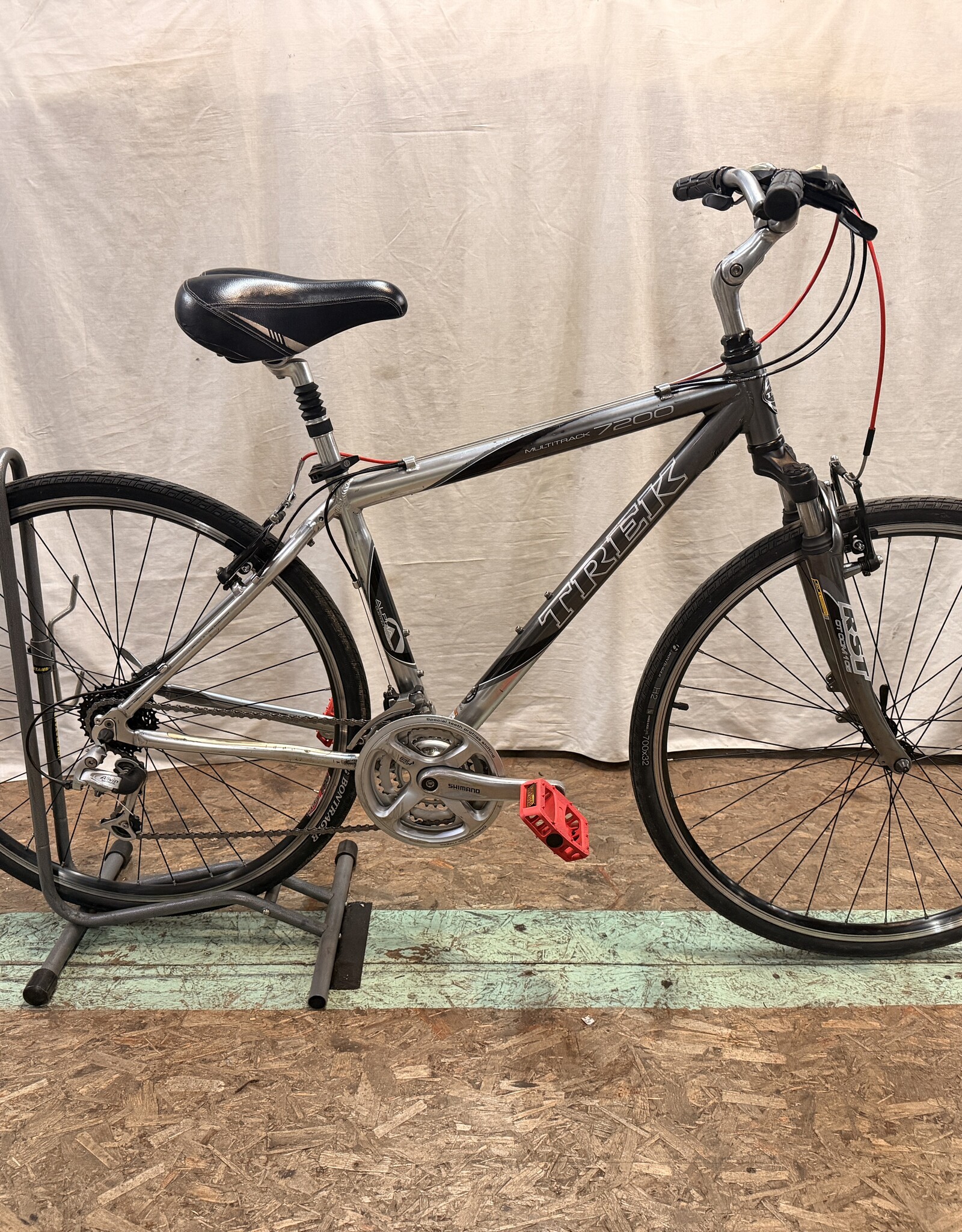 17.5"  Trek 7200 (T178) H4L