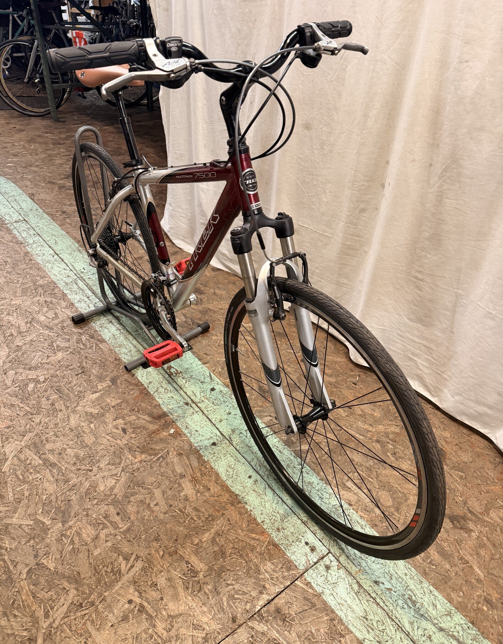 17.5" Trek 7500 (530B) H4L