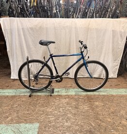 19.5" Trek 820 (2921) H2U