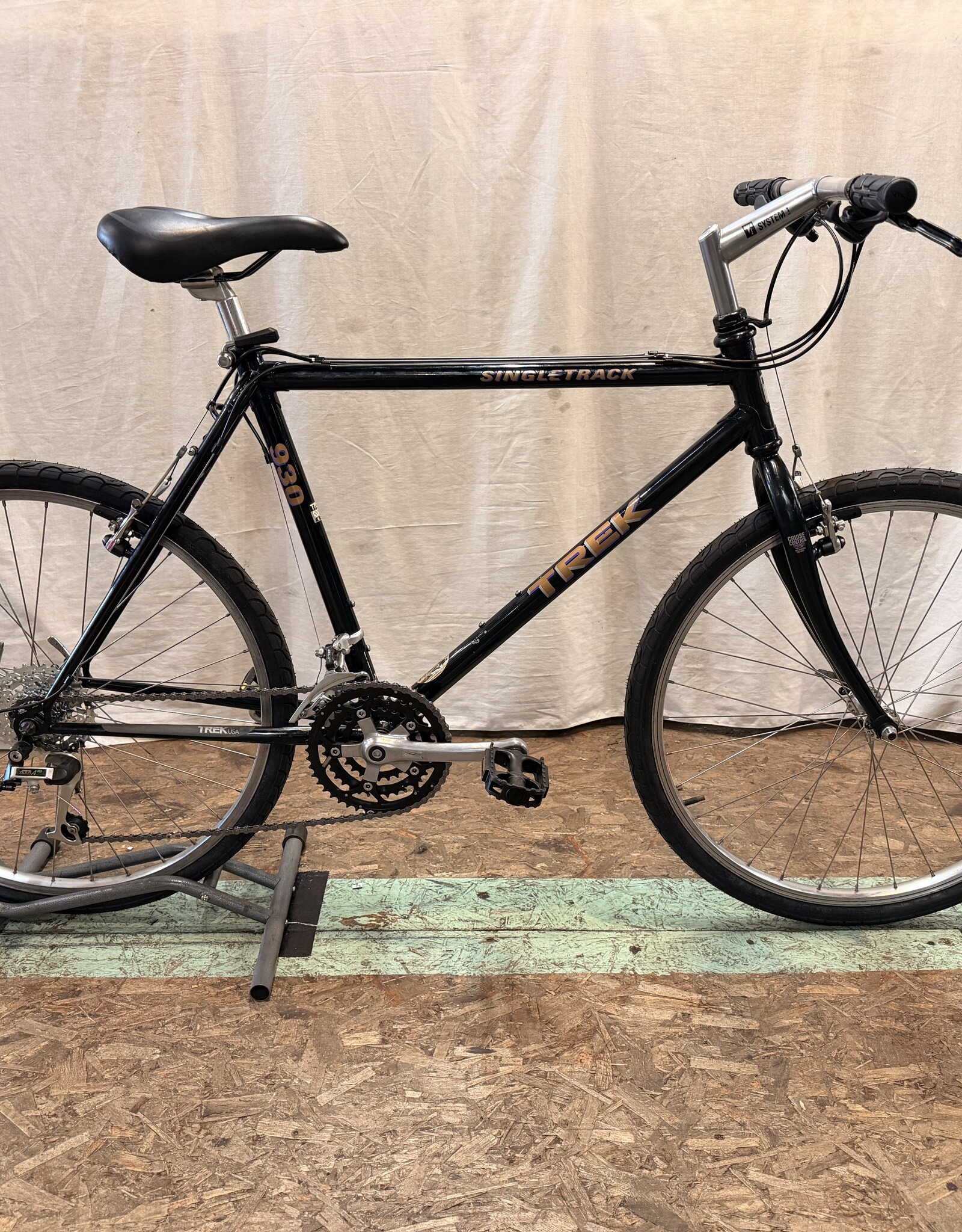 19" Trek single Track (4111) I2U