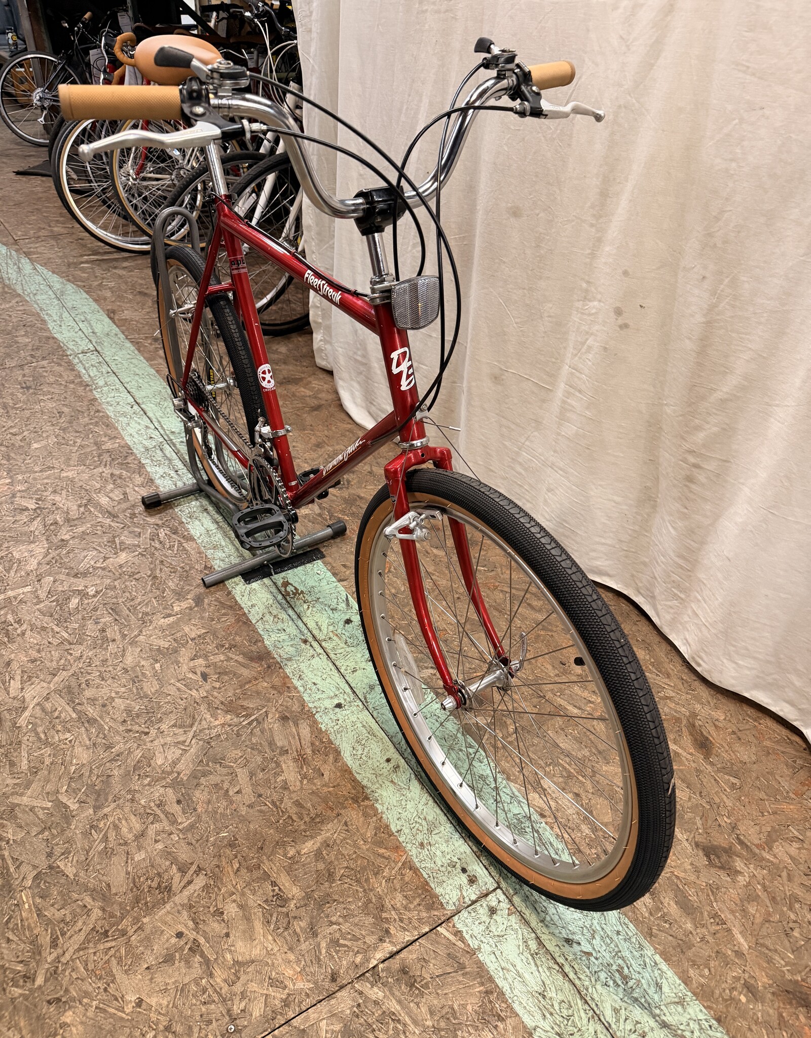 Diamondback 23" Diamondback Fleet Streak (2101) I2U