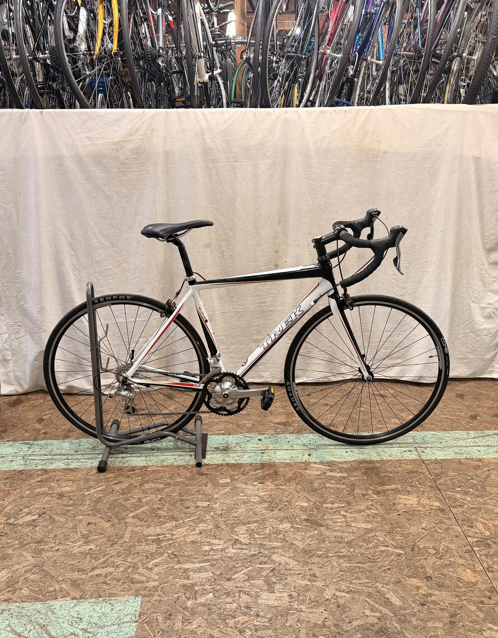 51cm Trek 1.5 (376D) E1U