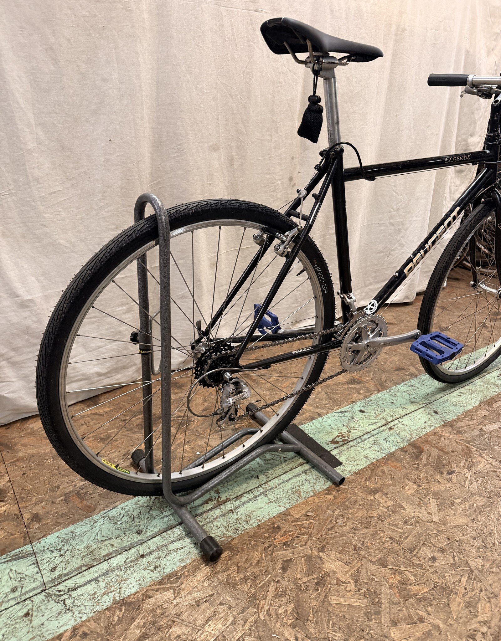 19.5" Peugeot Legende (1496) E2U