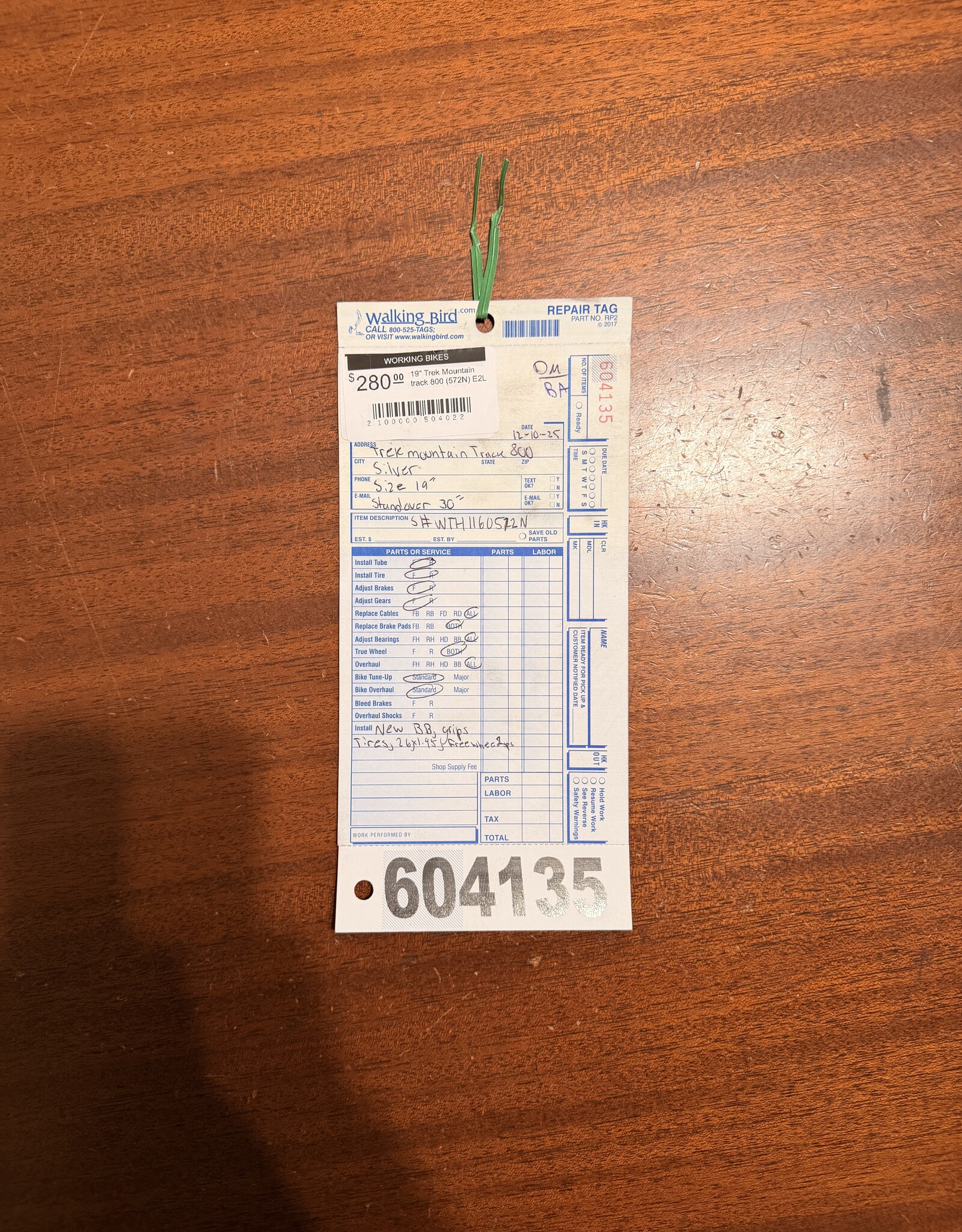 19" Trek Mountain track 800 (572N) E2L