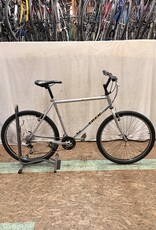 19" Trek Mountain track 800 (572N) E2L