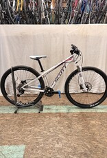 Scott 15" Scott Scale 910 (4766) E2L