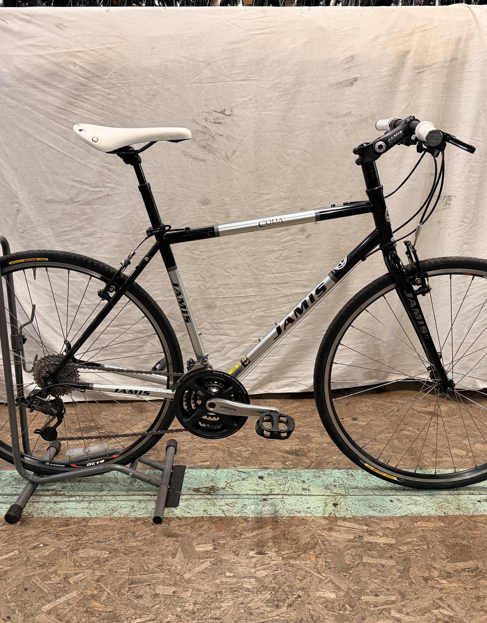 Jamis 19.5" Jamis Coda (9087) E2L